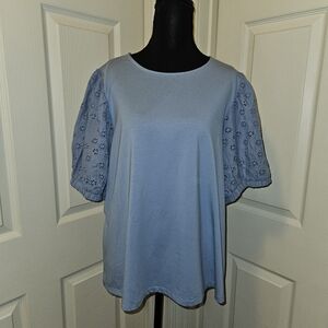 Women's Chelsea+Theodore Blue Eyelet Sleeve Top Size 1X